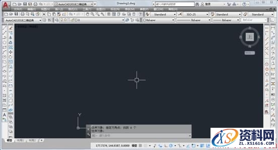 用AutoCAD 2018设置成经典界面的步骤方法AutoCAD自2009版采用Ribbon功能区后，将经典模式保留到2014版。用户可以方便地切换ribbon界面和经典界面。从2015版开始彻底取消了经典模式。相信不少用户习惯了AutoCAD的经典工作界面，对ribbon方式不太习惯。通过以下步骤，很快就能自己动手，创建经典工作界面。,AutoCAD_2018设置成经典界面,如图,选项,单击,经典,对话框,第25张