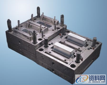 注塑模具生产过程中，如何使用夹具？模具工程师告诉你1. 夹具的工作原理2．夹具的种类3．夹具的用途4．夹具的特点5．夹具的使用场合6．夹具使用时应具备的基本要素7.使用方法8.注意事项,注塑模具生产过程中，如何使用夹具？模具工程师告诉你,产品,使用,变形,第2张