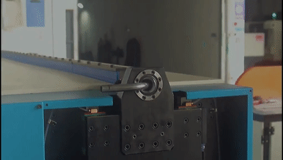 马桶堵了如何吸出来？34个机械原理、设计动画来了1、马桶疏通器原理：2、高频变压器绕组自动化生产：3、伺服电缸高负载、大推力、高精度、易维护，应用广泛：4、小型土豆收获机：5、郎酒瓶子制作工艺：6、陶瓷杯自动化生产：7、液压奶酪切割机：8、自动化摊煎饼：9、蔬菜丸子制作过程：10、自动化包子机：11、万能清扫器：12、快速部署战场铁丝网防御线：13、手持式自动螺丝机：14、自由弯管机：15、滚动式捡果器：16、铜管折弯过程，谁知道为什么不瘪：17、自动化攻丝机：18、45度管接头滚牙：19、食品,马桶堵了如何吸出来？34个机械原理、设计动画来了，直观易懂,第14张