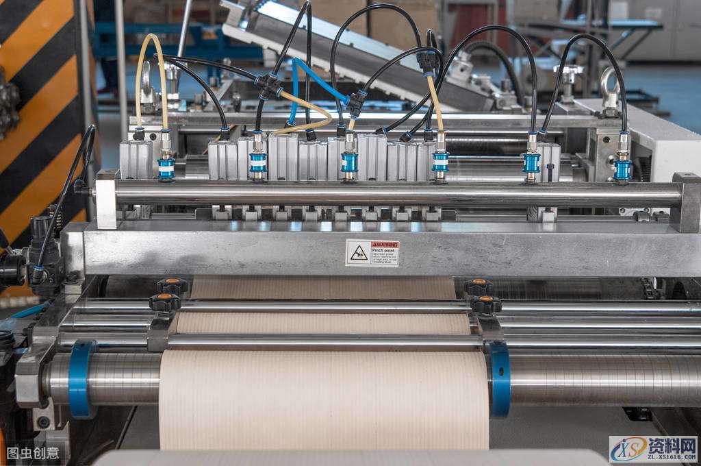 为什么模具厂的老板宁愿1万月薪招新人，也不愿意给月薪5000的老员工涨薪 ... ... ...为什么模具厂的老板宁愿1万月薪招新人，也不愿意给月薪5千的老员工涨薪,第2张