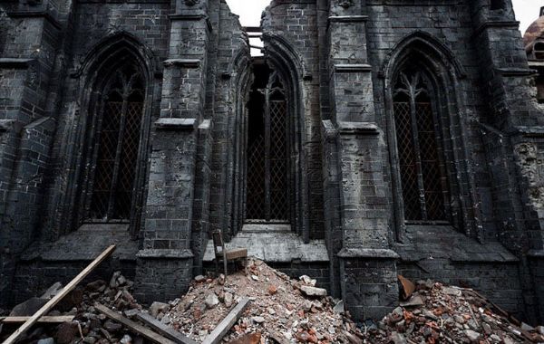 俄电影制片厂真实还原遭二战破坏小镇(图文教程),俄电影制片厂真实还原遭二战破坏小镇,第9张